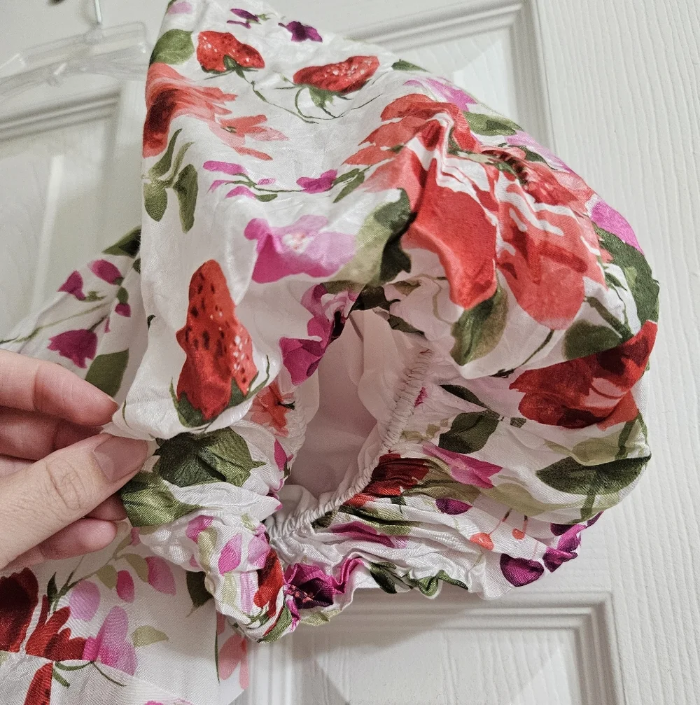 Abercrombiw Maxi Floral Puff Sleeve Dress With Bow In The Back